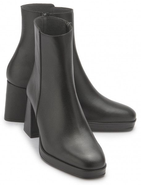 Stiefelette in Übergrößen: 2043-23