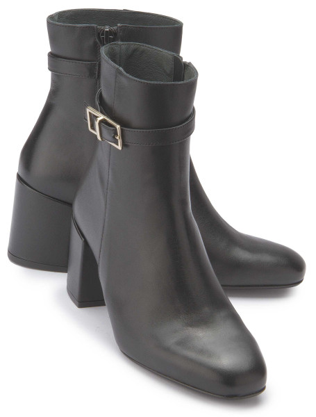 Stiefelette in Übergrößen: 2117-25