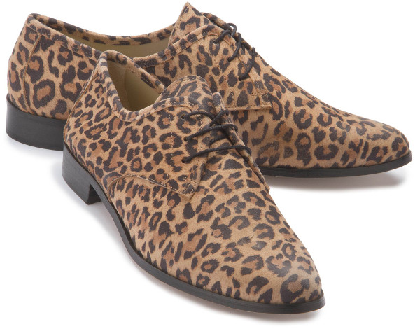 Lace-up shoe in plus sizes: 2656-15