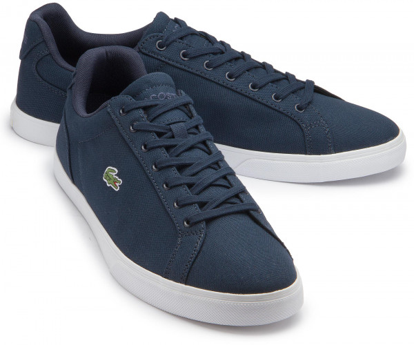 Lacoste Sneaker in Übergrößen: 8226-13