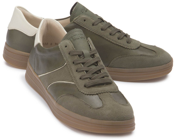 Sneaker in Übergrößen: 3566-25