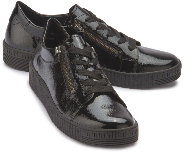 Oversized sneakers: 3140-24
